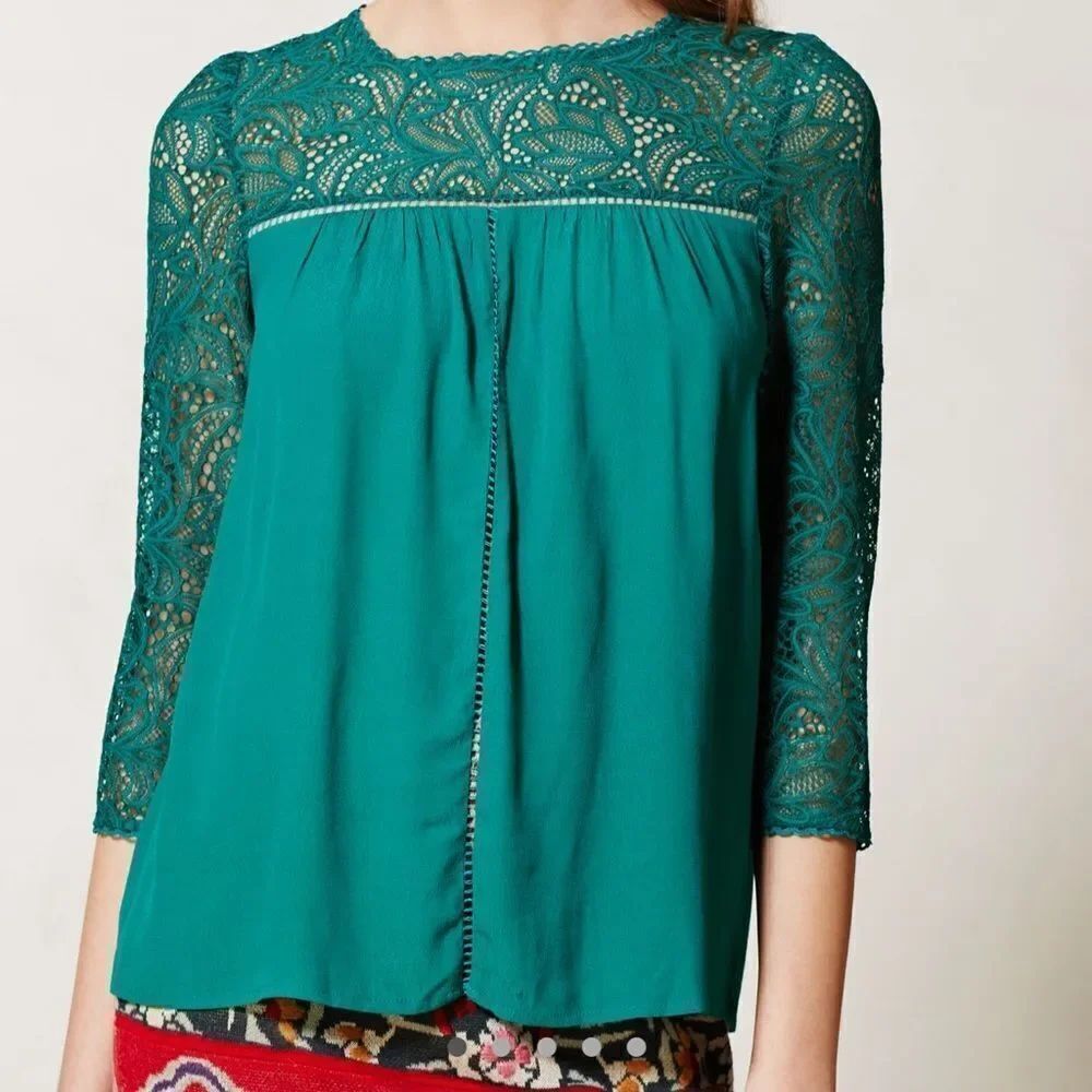 ANTHROPOLOGIE MOULINETTE SOEURS Lace Cloaked Blouse Sapphire Women’s Size 6